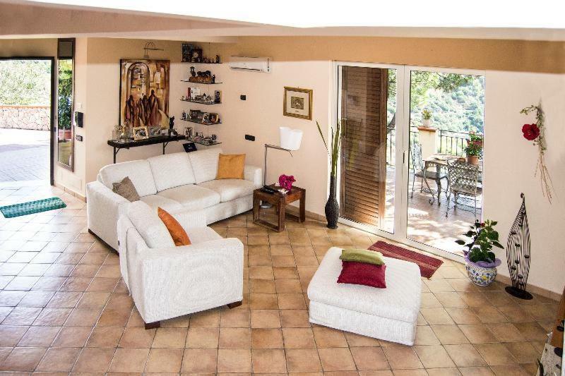يتوجاني Casa Vacanze Gallodoro المظهر الخارجي الصورة