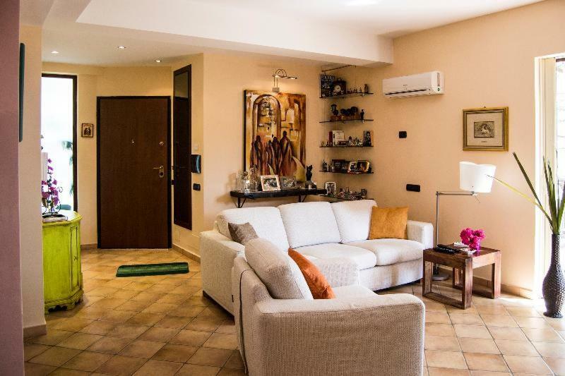 يتوجاني Casa Vacanze Gallodoro المظهر الخارجي الصورة